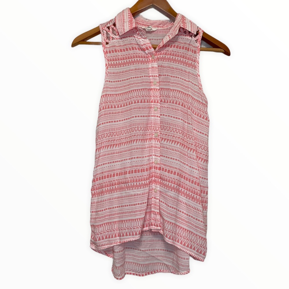 Aeropostale women’s pink+white patterned top (XS)